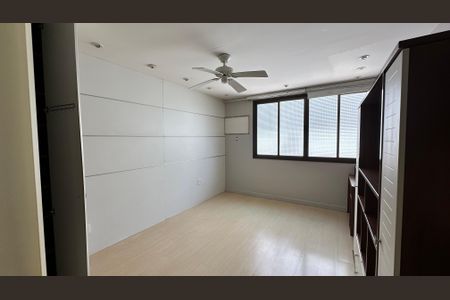Apartamento para alugar com 198m², 3 quartos e 3 vagasQuarto 3