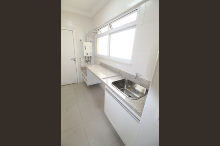 Apartamento para alugar com 156m², 3 quartos e 3 vagasÁrea de Serviço