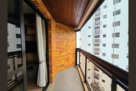 Apartamento para alugar com 50m², 1 quarto e 1 vagaVaranda