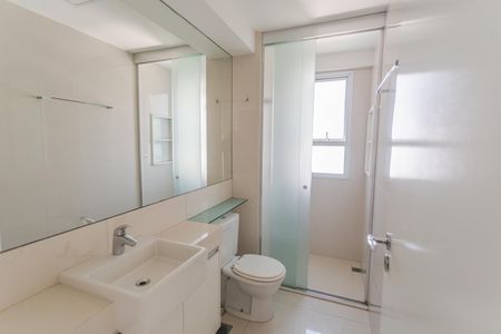 Apartamento à venda com 108m², 3 quartos e 2 vagas Apartamento à venda com 108m², 3 quartos e 2 vagasBanheiro Social