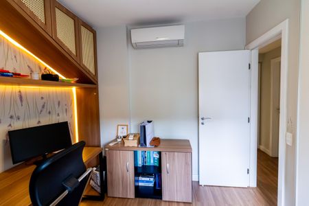 Apartamento à venda com 108m², 3 quartos e 2 vagas Apartamento à venda com 108m², 3 quartos e 2 vagasQuarto 1