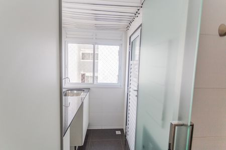 Apartamento à venda com 108m², 3 quartos e 2 vagas Apartamento à venda com 108m², 3 quartos e 2 vagasÁrea de Serviço