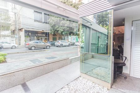 Apartamento à venda com 108m², 3 quartos e 2 vagas Apartamento à venda com 108m², 3 quartos e 2 vagasHall de entrada