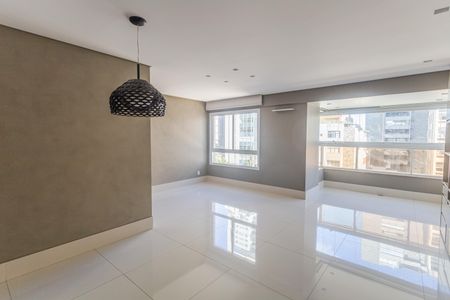 Apartamento à venda com 108m², 3 quartos e 2 vagas Apartamento à venda com 108m², 3 quartos e 2 vagasSala