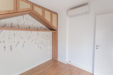 Apartamento à venda com 108m², 3 quartos e 2 vagas Apartamento à venda com 108m², 3 quartos e 2 vagasQuarto 2