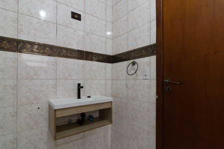 Casa para alugar com 200m², 3 quartos e 6 vagasBanheiro