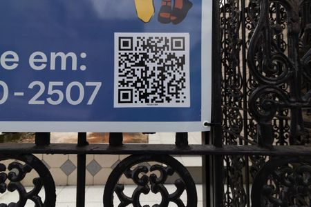 Casa para alugar com 200m², 3 quartos e 6 vagasPlaquinha