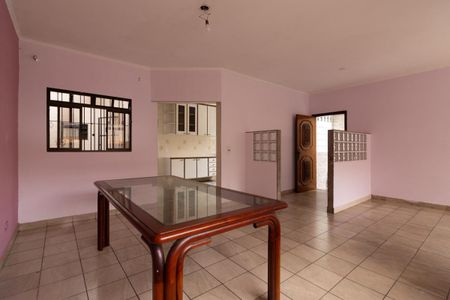 Casa para alugar com 200m², 3 quartos e 6 vagasSala de Jantar