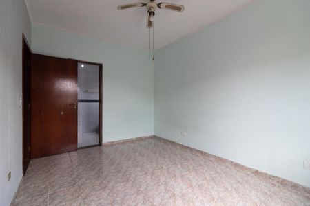 Casa para alugar com 200m², 3 quartos e 6 vagasSuíte