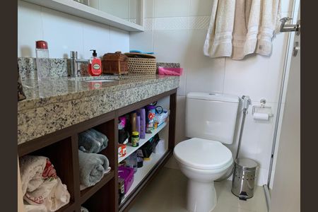 Casa de Condomínio à venda com 3 quartos, 226m² em Vila Madeira, Nova Lima