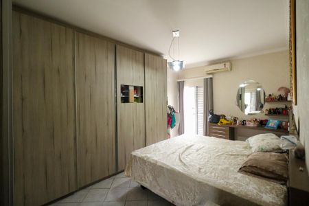 Casa à venda com 196m², 3 quartos e 3 vagasQuarto 1