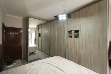 Casa à venda com 196m², 3 quartos e 3 vagasQuarto 1