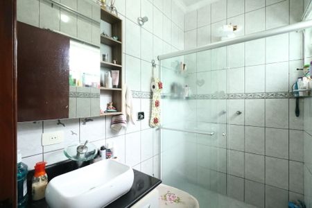 Casa à venda com 196m², 3 quartos e 3 vagasBanheiro 2