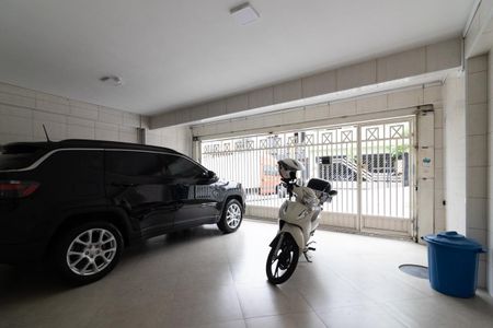 Casa à venda com 130m², 3 quartos e 2 vagasGaragem
