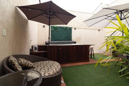 Casa à venda com 130m², 3 quartos e 2 vagasJacuzzi