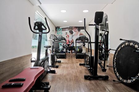 Apartamento à venda com 55m², 2 quartos e 1 vaga Apartamento à venda com 55m², 2 quartos e 1 vagaÁrea comum - Academia