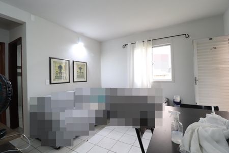 Sala de apartamento para alugar com 2 quartos, 45m² em Dona Zulmira, Uberlândia