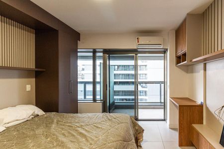 Studio à venda com 32m², 1 quarto e 1 vaga Studio à venda com 32m², 1 quarto e 1 vagaStudio