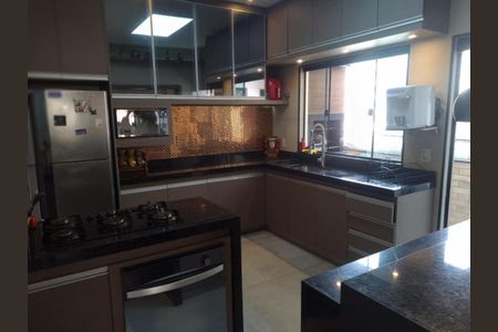 Apartamento à venda com 122m², 2 quartos e 1 vagaFoto 05