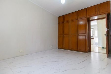 Quarto 1 de casa para alugar com 3 quartos, 220m² em Penha de França, São Paulo