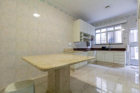 Casa para alugar com 220m², 3 quartos e 3 vagasCozinha