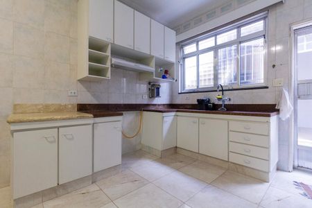 Casa para alugar com 220m², 3 quartos e 3 vagasCozinha