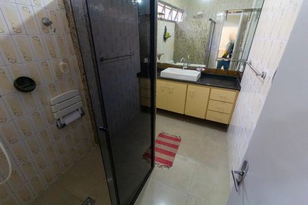 Casa para alugar com 220m², 3 quartos e 3 vagasBanheiro 1