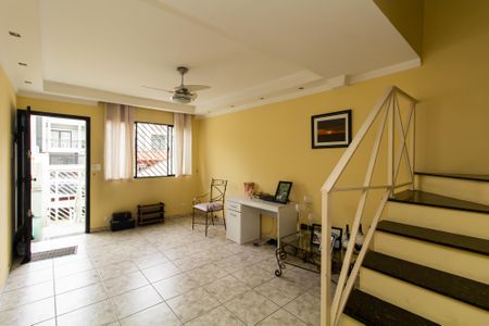 Apartamento à venda com 116m², 2 quartos e 5 vagasSala