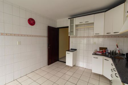 Apartamento à venda com 116m², 2 quartos e 5 vagasCozinha