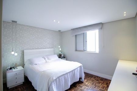 Apartamento à venda com 127m², 3 quartos e 2 vagas Apartamento à venda com 127m², 3 quartos e 2 vagasSuíte 2