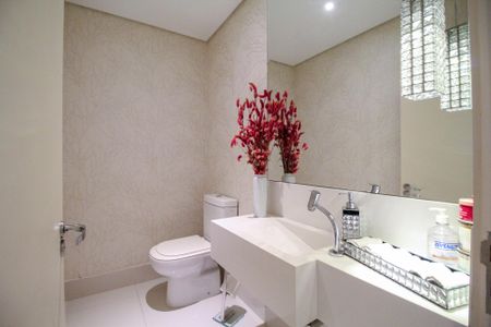 Apartamento à venda com 127m², 3 quartos e 2 vagas Apartamento à venda com 127m², 3 quartos e 2 vagasLavabo