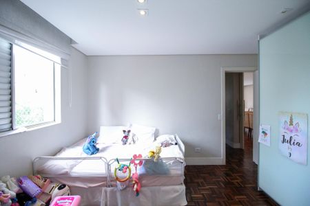 Apartamento à venda com 127m², 3 quartos e 2 vagas Apartamento à venda com 127m², 3 quartos e 2 vagasSuíte 1