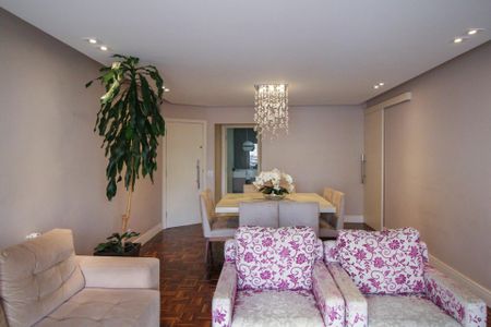 Apartamento à venda com 127m², 3 quartos e 2 vagas Apartamento à venda com 127m², 3 quartos e 2 vagasSala