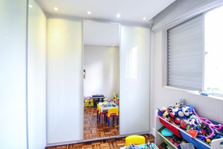 Apartamento à venda com 127m², 3 quartos e 2 vagas Apartamento à venda com 127m², 3 quartos e 2 vagasQuarto