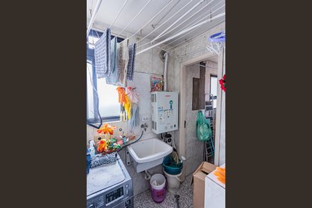 Apartamento à venda com 70m², 3 quartos e 1 vagaÁrea de Serviço