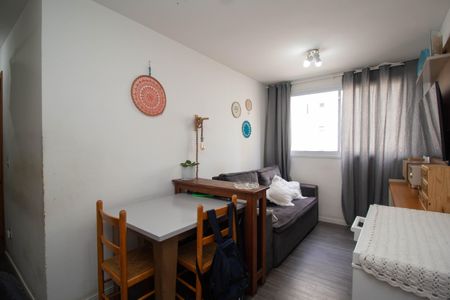 Apartamento à venda com 43m², 2 quartos e 1 vaga Apartamento à venda com 43m², 2 quartos e 1 vagaSala