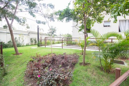 Apartamento à venda com 43m², 2 quartos e 1 vaga Apartamento à venda com 43m², 2 quartos e 1 vagaÁrea comum