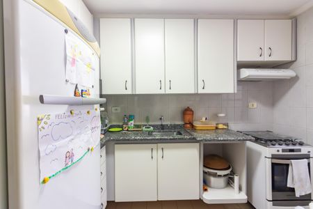Apartamento à venda com 55m², 2 quartos e 1 vaga Apartamento à venda com 55m², 2 quartos e 1 vagaCozinha