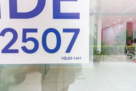 Apartamento à venda com 55m², 2 quartos e 1 vaga Apartamento à venda com 55m², 2 quartos e 1 vagaCode