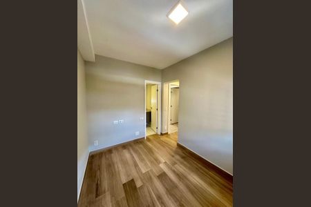Apartamento à venda com 106m², 2 quartos e 2 vagasFoto 04