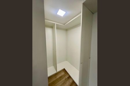 Apartamento à venda com 106m², 2 quartos e 2 vagasFoto 09