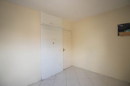 Quarto 2 de apartamento para alugar com 2 quartos, 80m² em Mutondo, São Gonçalo