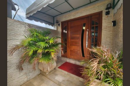 Apartamento para alugar com 80m², 2 quartos e 1 vagaÁrea comum