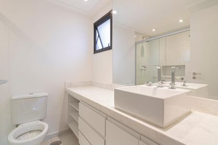 Apartamento para alugar com 103m², 2 quartos e 2 vagasBanheiro da Suíte 1