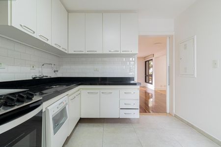 Apartamento para alugar com 103m², 2 quartos e 2 vagasCozinha