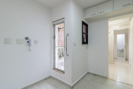 Apartamento para alugar com 103m², 2 quartos e 2 vagasCozinha