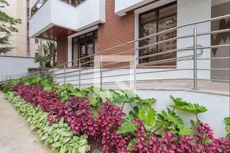 Apartamento para alugar com 103m², 2 quartos e 2 vagasFachada