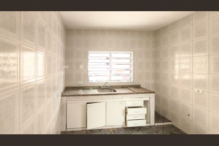 Casa para alugar com 55m², 2 quartos e 1 vagaCozinha