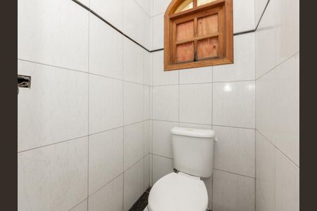 Casa para alugar com 301m², 3 quartos e 3 vagas Casa para alugar com 301m², 3 quartos e 3 vagasBanheiro 2