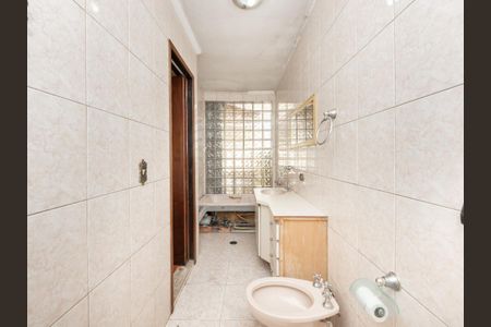 Casa para alugar com 301m², 3 quartos e 3 vagas Casa para alugar com 301m², 3 quartos e 3 vagasBanheiro